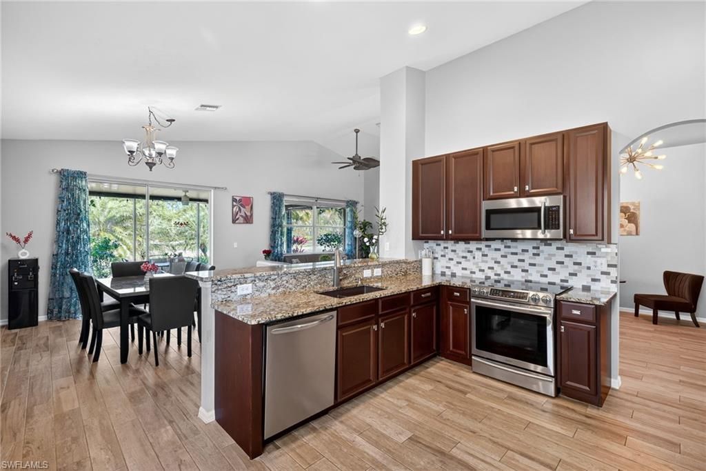 3409 Dandolo Cir, Cape Coral, FL 33909 Photo