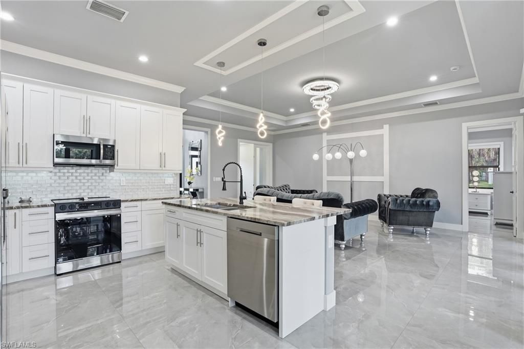 3043 18th Ave Ne, Naples, FL 34120 Photo