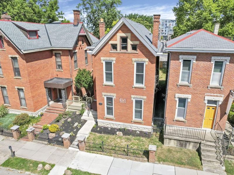 42 King Avenue, Columbus, OH 43201 Photo 2