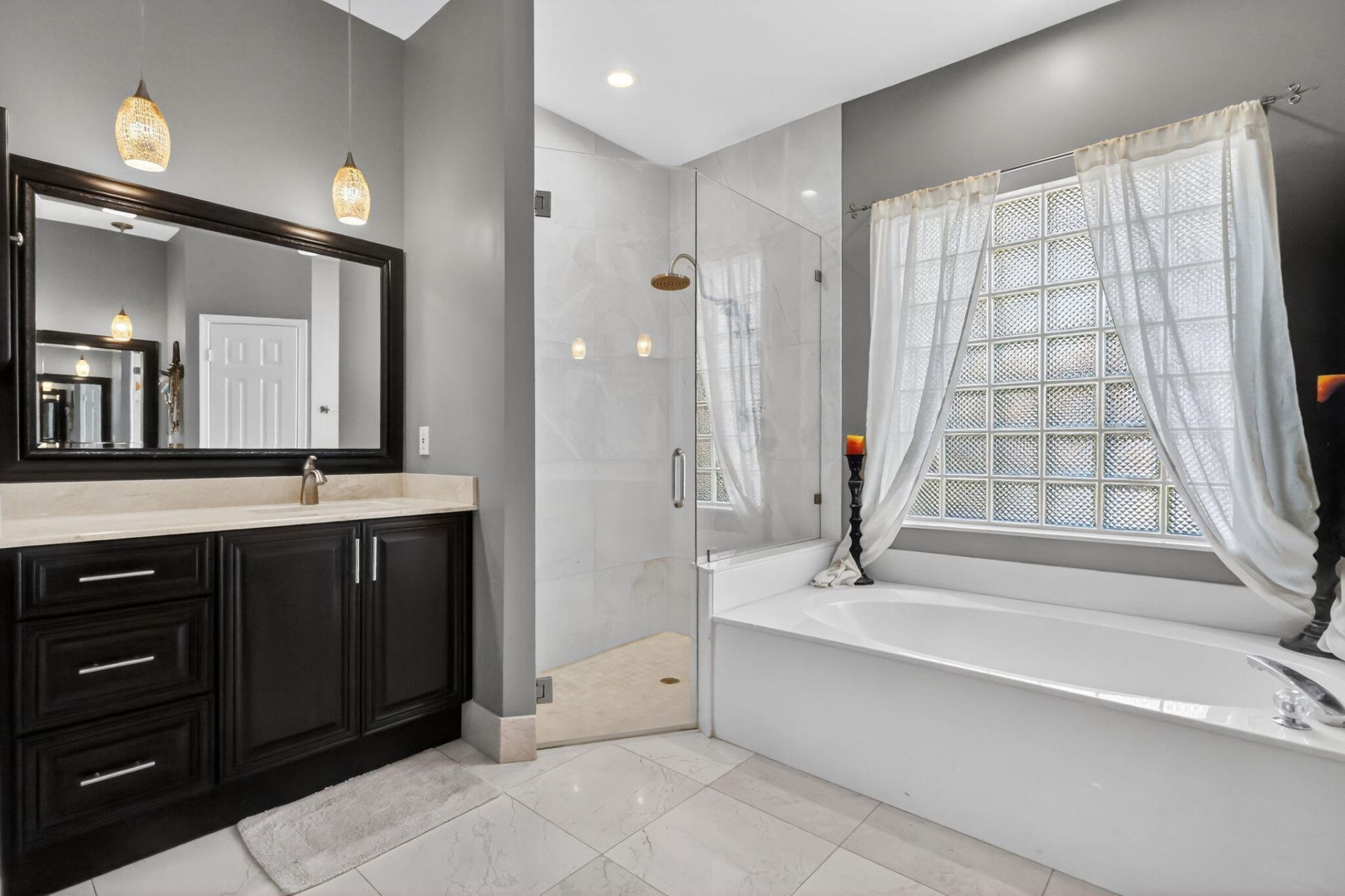 9239 Emily Circle, Lake Worth, FL 33467 Photo