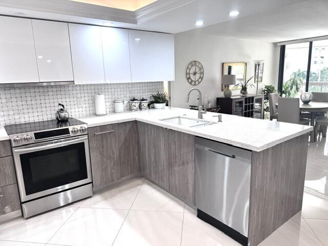 2900 NE 14th St Causeway, Unit 311, Pompano Beach, FL 33062 Photo