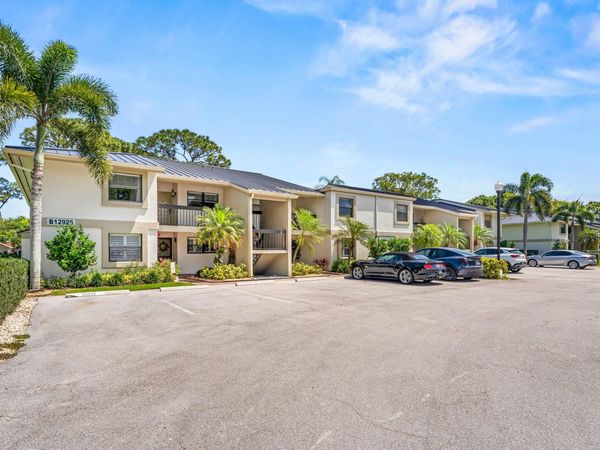 12926 Briarlake Drive, Unit 102, West Palm Beach, FL 33418