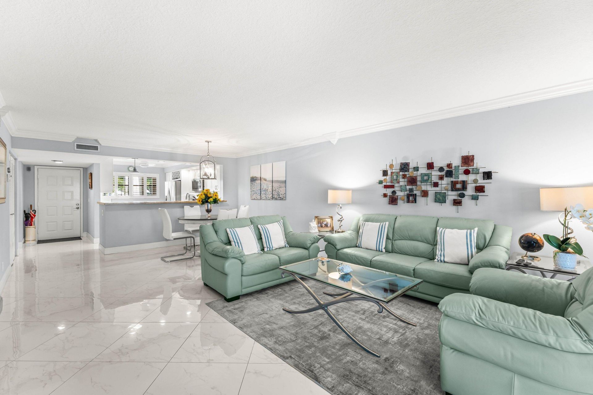 12926 Briarlake Drive, Unit 102, West Palm Beach, FL 33418 Photo