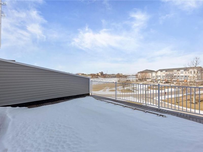 453 Harbor Lane, Lorain, OH 44052 Photo 39