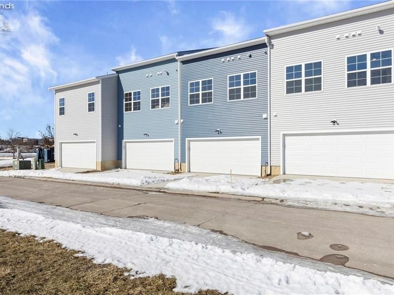 453 Harbor Lane, Lorain, OH 44052 Photo 40