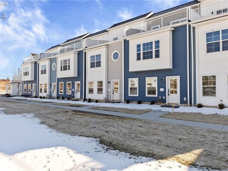 453 Harbor Lane, Lorain, OH 44052 Photo 44