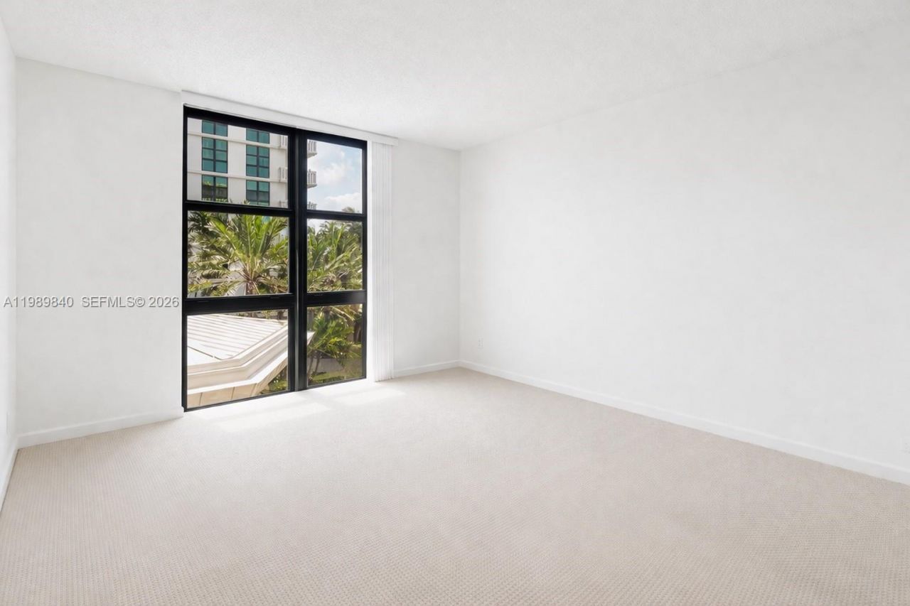 1121 Crandon Blvd, Unit F206, Key Biscayne, FL 33149 Photo