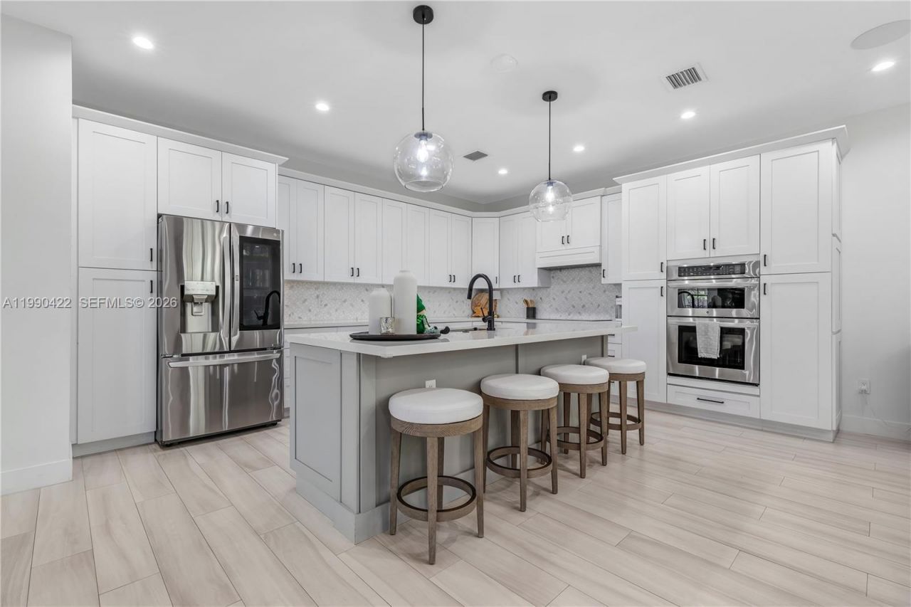 2775 SW 101st Ct, Miami, FL 33165 Photo