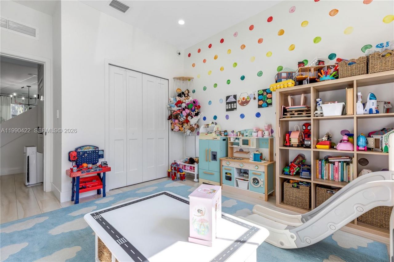 2775 SW 101st Ct, Miami, FL 33165 Photo