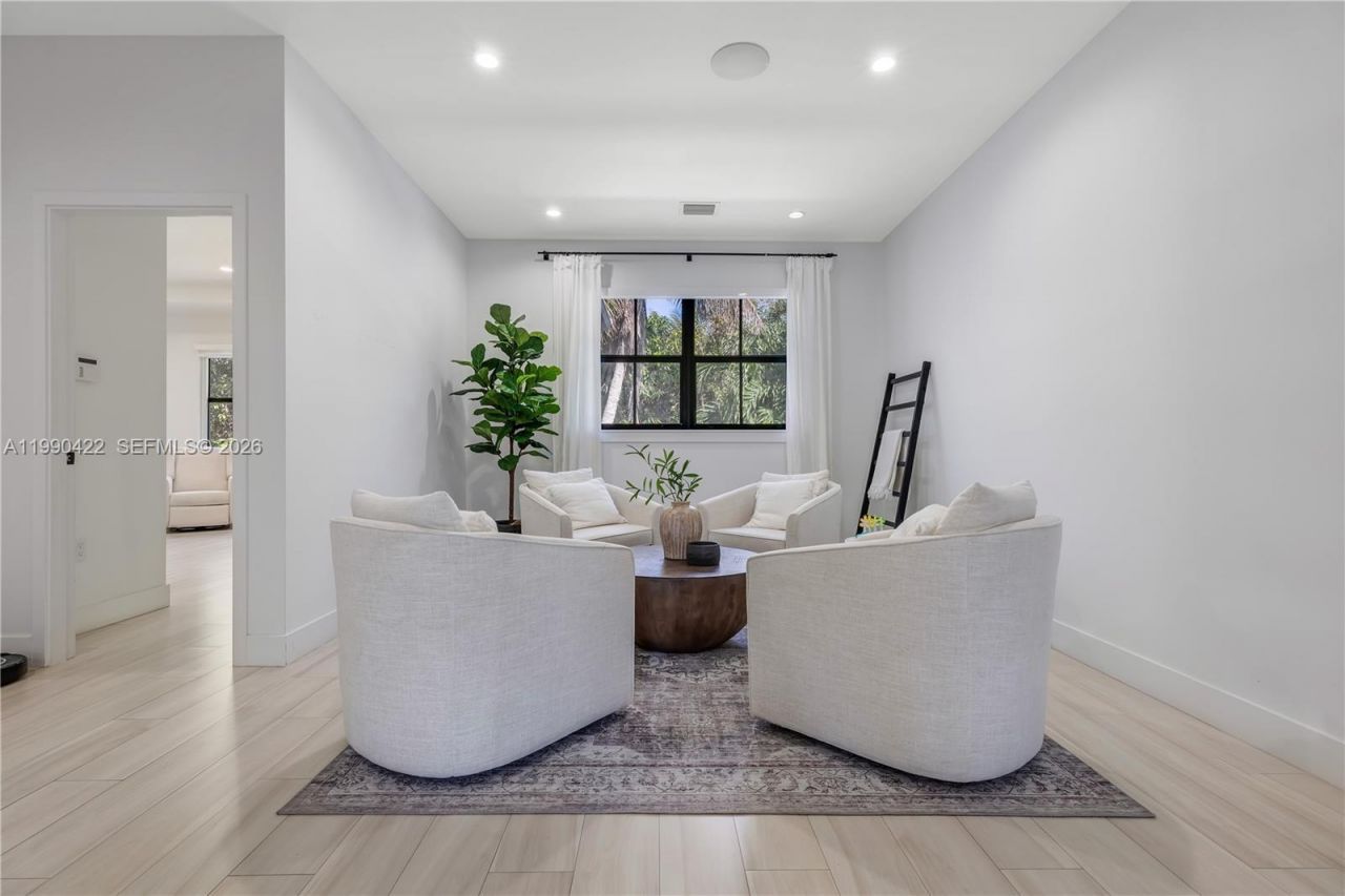 2775 SW 101st Ct, Miami, FL 33165 Photo