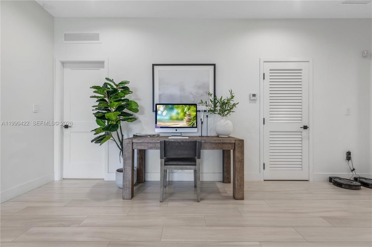 2775 SW 101st Ct, Miami, FL 33165 Photo