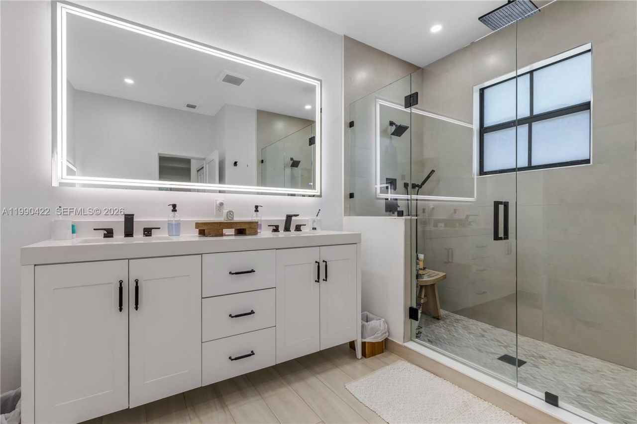 2775 SW 101st Ct, Miami, FL 33165 Photo