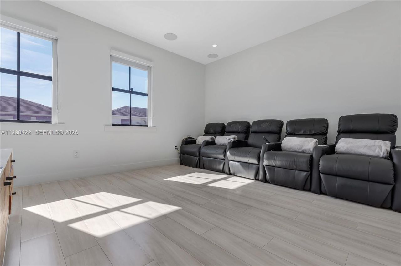 2775 SW 101st Ct, Miami, FL 33165 Photo