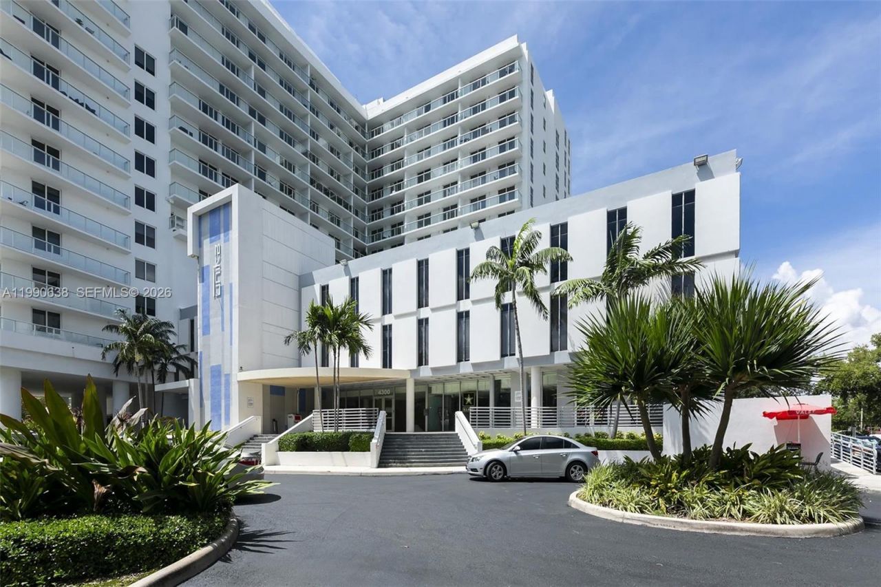4300 Biscayne Blvd , Unit 202, Miami, FL 33137 Photo