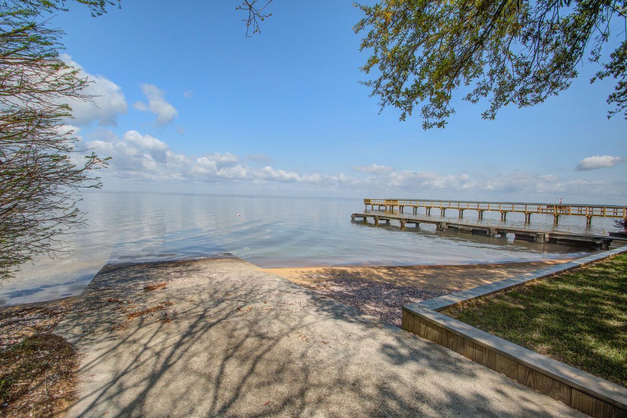 194 Waterfront Drive Photo 53