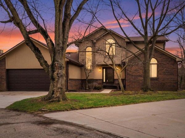 7513 Hickory Hill Drive, West Bloomfield, MI 48322