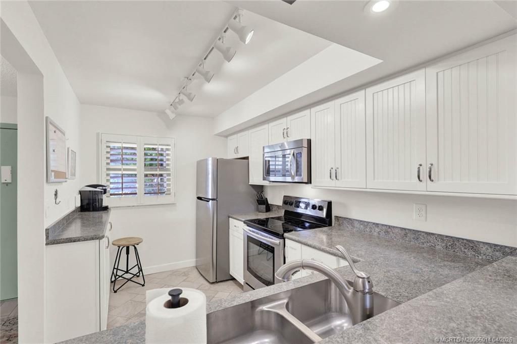 7410 S Ocean Drive, Unit 107D, Jensen Beach, FL 34957 Photo