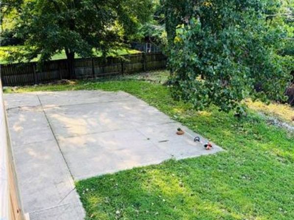 4412 E 104th Street, Kansas City, MO 64137
