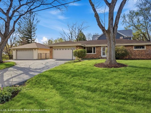 3S328 Juniper Lane, Glen Ellyn, IL 60137