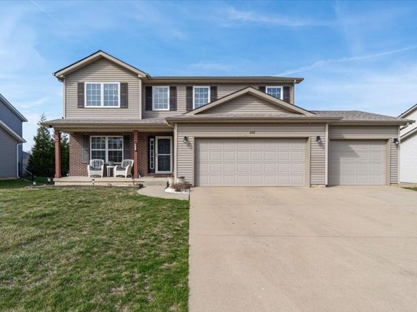 2511 Grey Fox Trail , Bloomington, IL 61705