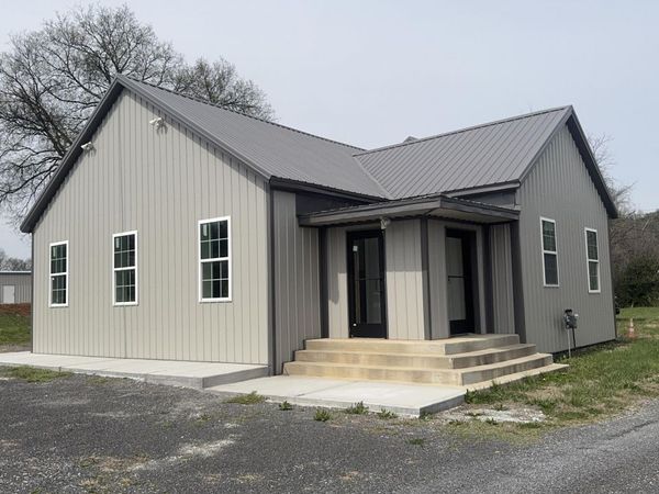1010 W Highway 25 70 , Newport, TN 37821