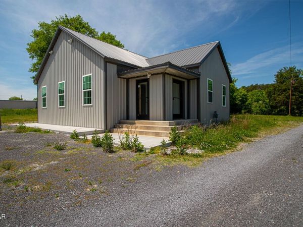 1010 W Highway 25 70, Newport, TN 37821