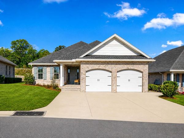 182 Raiders Trail, Valparaiso, FL 32580