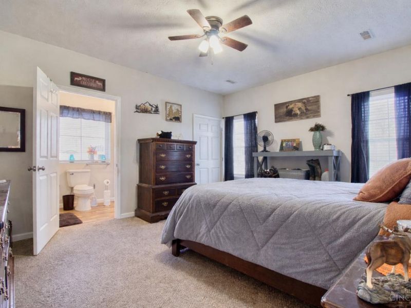 118 N Oklahoma Drive, Jefferson Twp, OH 45171 Photo 6