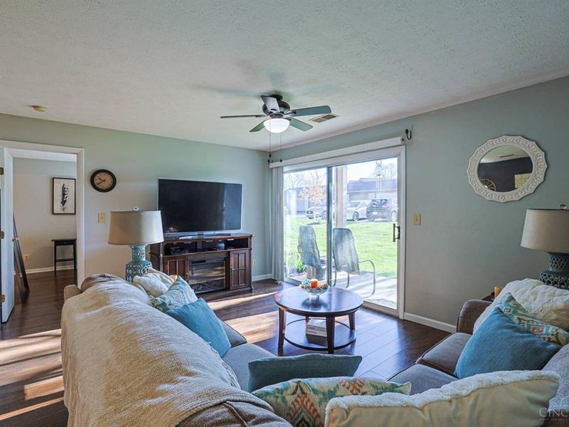 8839 Eagleview Drive, Unit 3, West Chester, OH 45069 Photo 2