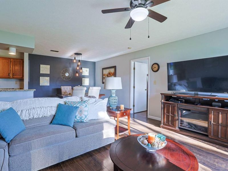 8839 Eagleview Drive, Unit 3, West Chester, OH 45069 Photo 4