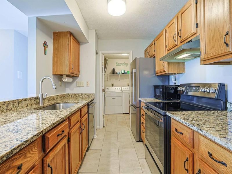 8839 Eagleview Drive, Unit 3, West Chester, OH 45069 Photo 8