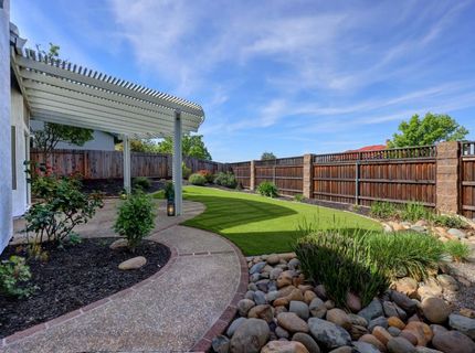 6428 Emerald Dr, Rocklin, CA 95677 Photo