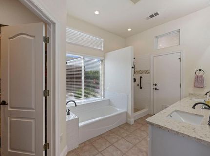 3220 Jonathan Ln, Modesto, CA 95355 Photo