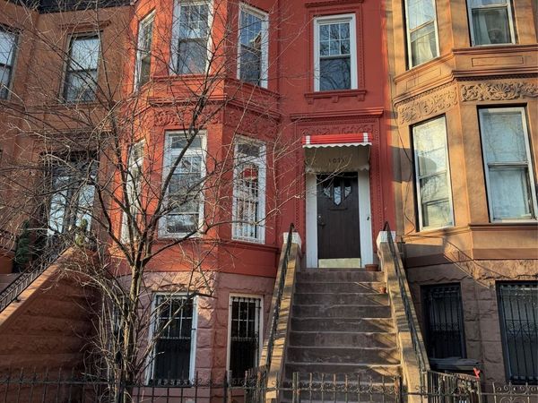 1073 Prospect Place , Brooklyn, NY 11213