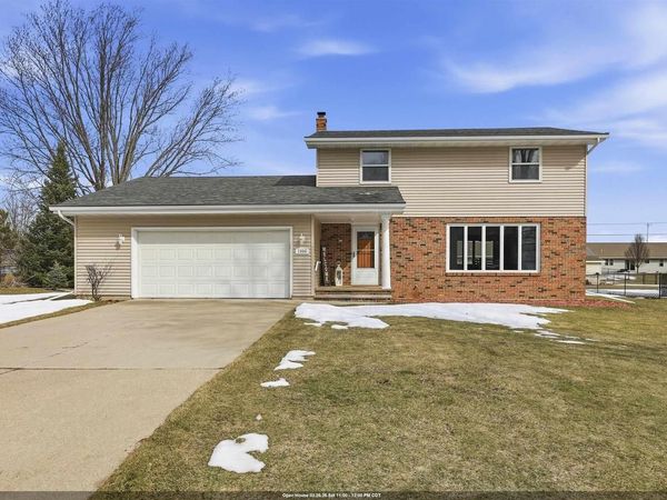 1894 SUSAN AVENUE, Neenah, WI 54956