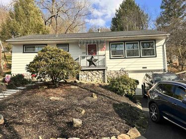 159 Kramer Drive, Clarksburg, WV 26301
