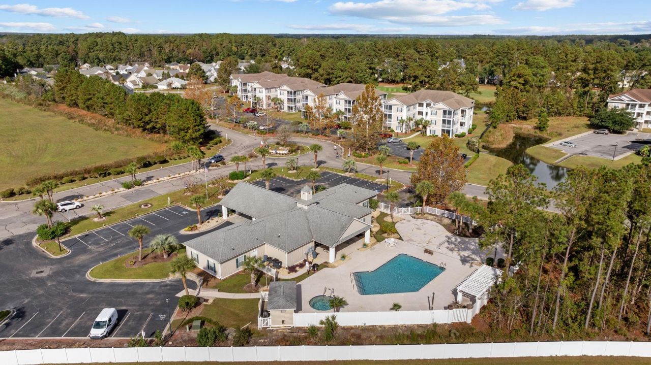 373 Sun Colony Blvd. Photo 44