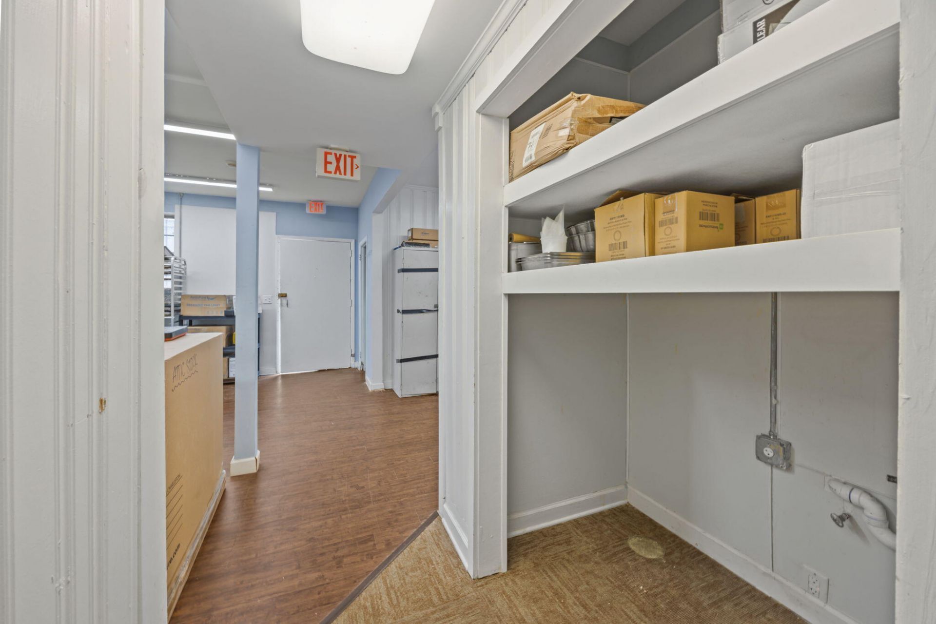 112 Bull Street  Photo 13