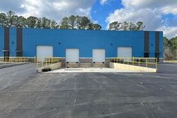 7635-7641 Sandlapper Parkway  photo 4