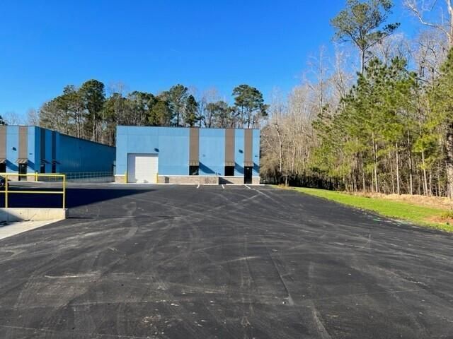 7635-7641 Sandlapper Parkway  Photo 4