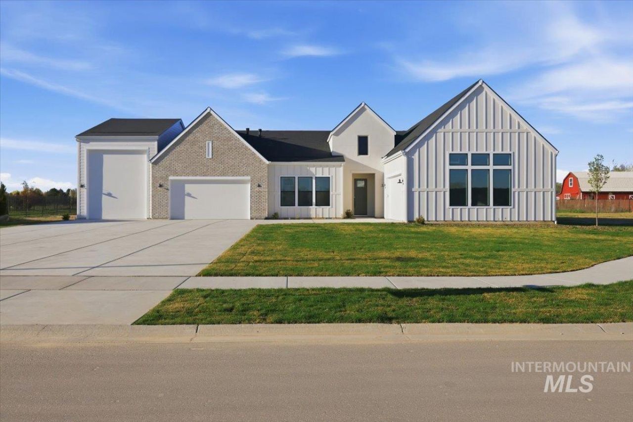 434 W Elkton Dr, Eagle, ID 83616 Main Photo