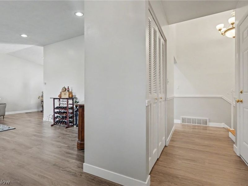 6360 Ramblewood Drive, Mentor, OH 44060 Photo 12