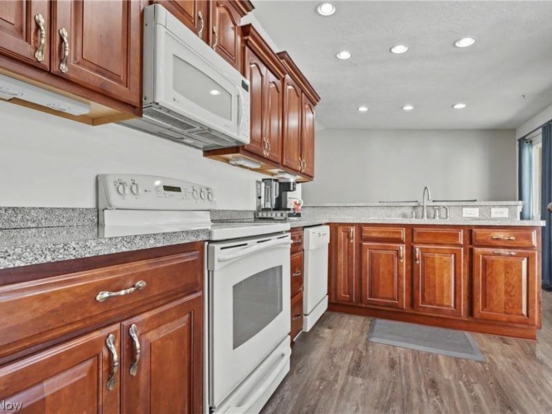 6360 Ramblewood Drive, Mentor, OH 44060 Photo 20