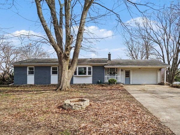 4221 Century Drive, Dorr, MI 49323