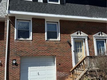 4173 Burningtree Road, Liverpool, NY 13090