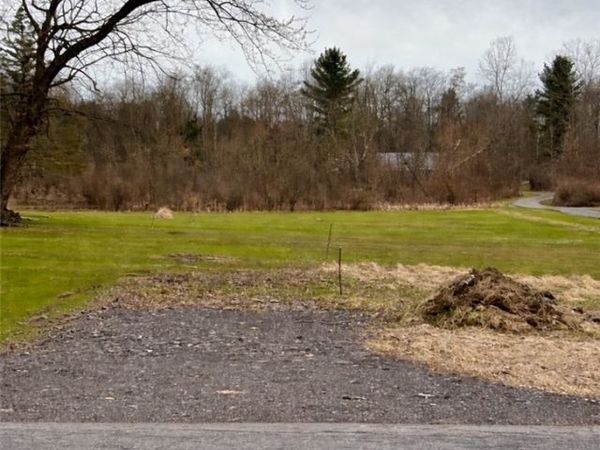 VL Angle Road, Orchard Park, NY 14127