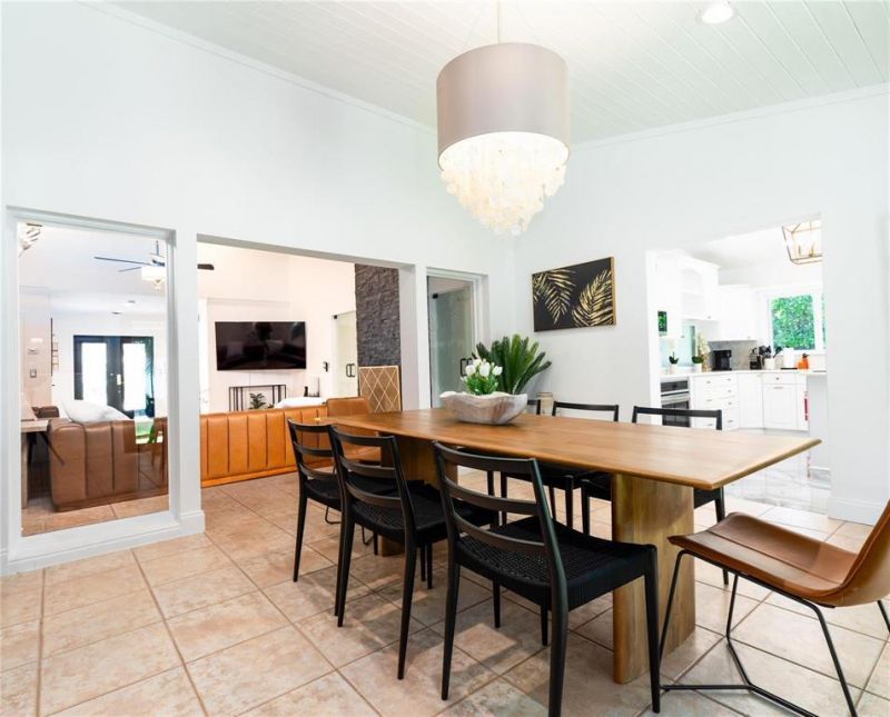 222 N Tradewinds Avenue, Lauderdale by the Sea, FL 33308 Photo