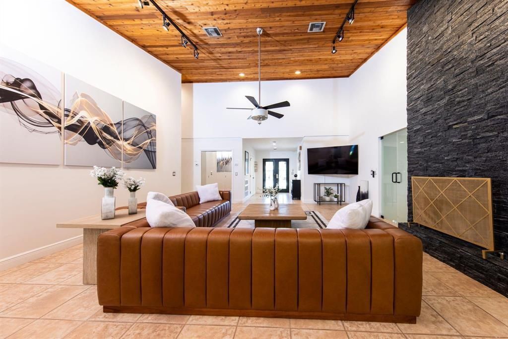 222 N Tradewinds Avenue, Lauderdale by the Sea, FL 33308 Photo