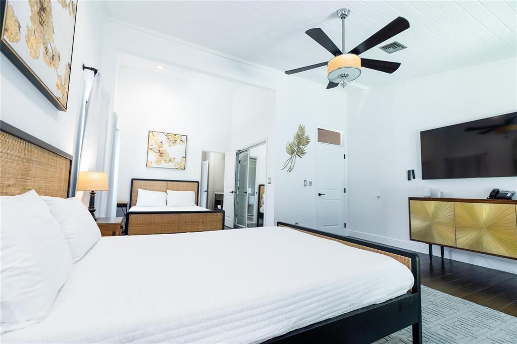 222 N Tradewinds Avenue, Lauderdale by the Sea, FL 33308 Photo