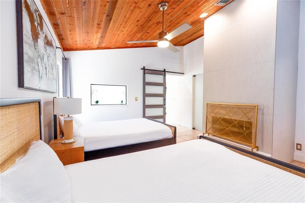 222 N Tradewinds Avenue, Lauderdale by the Sea, FL 33308 Photo